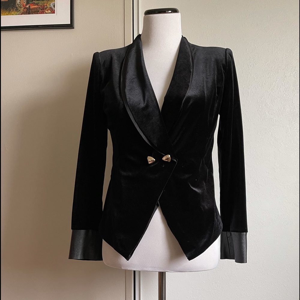 Women velvet jacket